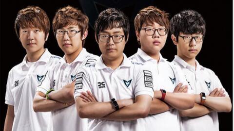 今日VIT击败FNC拿到了春季赛三连胜之后 中单选手Perkz更新推特