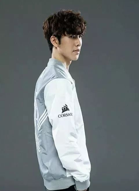 数据里程碑预告：Knight还差两场胜利可达成400胜场成就